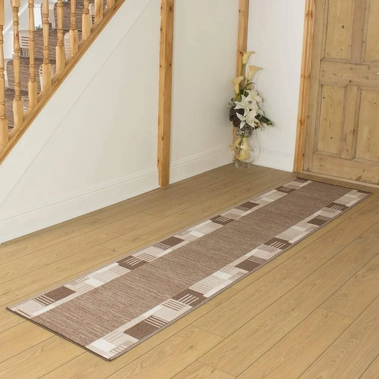 Bale Looped/Hooked Light Brown Rug