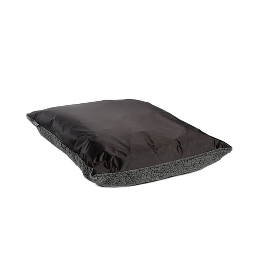 Deep Duvet Pillow in Black/Grey