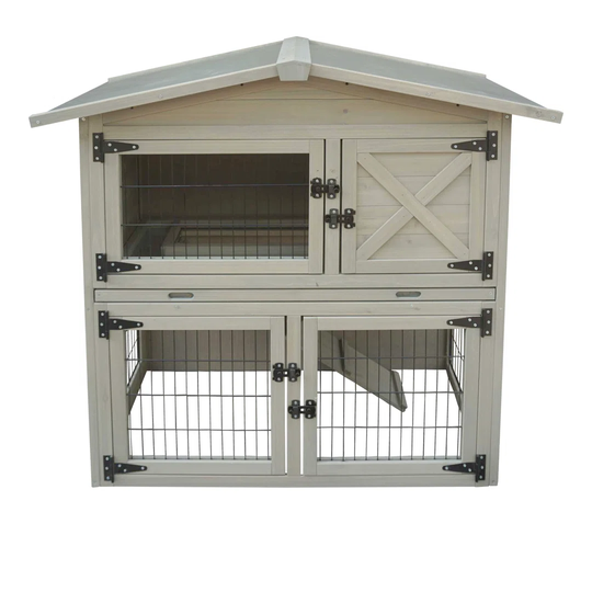 Delreal Weather Resistan Hutch with Ramp