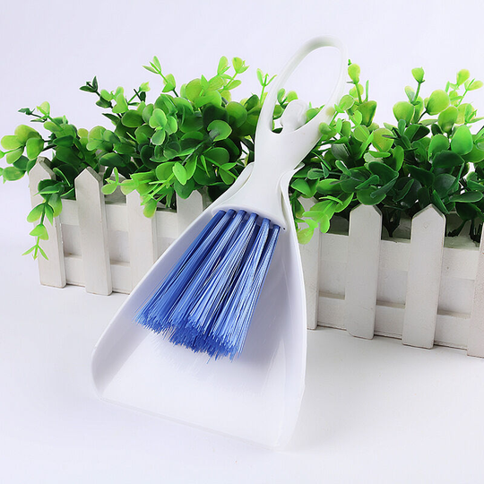 Thsinde - Mini Dustpan and Brush Set, Portable Exquisite Pet Waste Cleaning Kit, Hamster Sand Scooper Cage Cleaning Tool for Small Pets Guinea Pigs