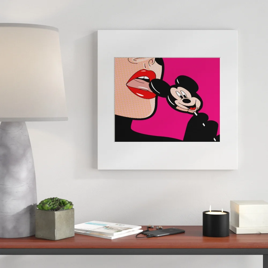 Candy Mouse by Léon Framed Graphic Art