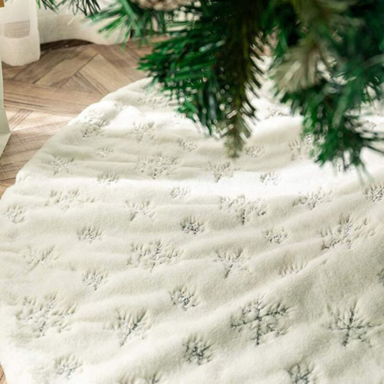 Ilovemilan - Christmas decoration long wool imitation rabbit hair tree skirt pure white plush diameter 90cm (silver snowflake sequins)