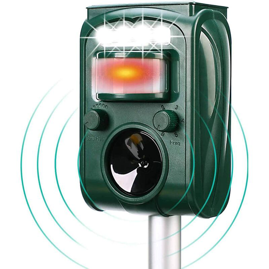Solar Ultrasonic Animal Repeller, Cat Repellent, Motion Detection, Siren and Flash Repel. Dog, Squirrel, Deer, Raccoon, Skunk, Rabbit, Fox,