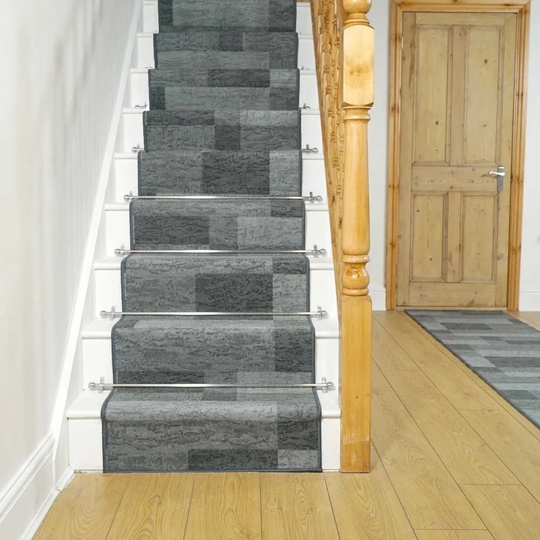 Luby Stair Looped Graphite Rug