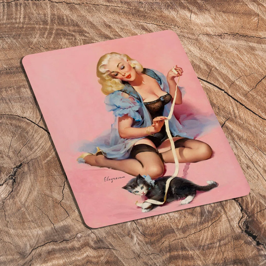 Pin up Girl Kitten Metal Wall Décor