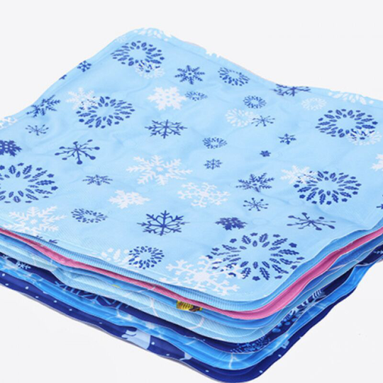 Thsinde - Cooling Mat Dogs Cats Pets - Cooling Blanket Dog Bed For Large Dogs Small Dogs, Cooling Summer, Non-Toxic Gel Cooling Blanket, Suitable For