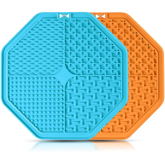 Betterlifegb - Dog licking mat, 2 pieces dog licking mats with 1 silicone spatula, slow supply dog licks with suction cups, lick mats for workout,