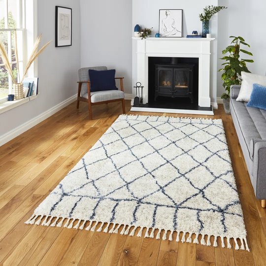 Nedrow Machine Woven Ivory/Grey Rug