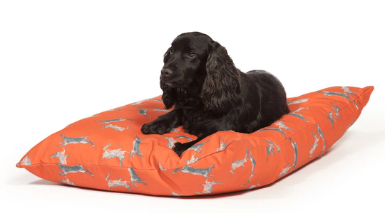 Luxury Woodland Hare Deep Pet Duvet in Russet