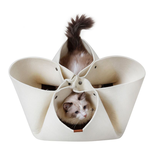Perle Raregb - Creative Cat Litter Flower Petal Litter Original Design Four Seasons Pet Cat Carpet Cat Bed, Cat Tunnel Modifiable Function (Beige) -