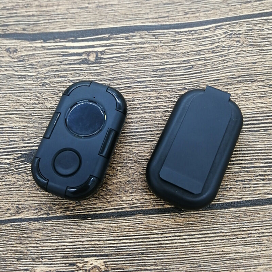 Portable Outdoor Ultrasonic Mosquito Repellent with Clip, 100% Safe for People and Animals, Suitable for Rats, Fleas, Mosquitoes, Rodents,
