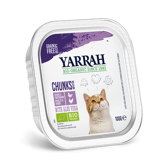Yarrah Organic Chunks in Gravy 6 x 100g - Organic Chicken & Organic Turkey with Organic Aloe Vera