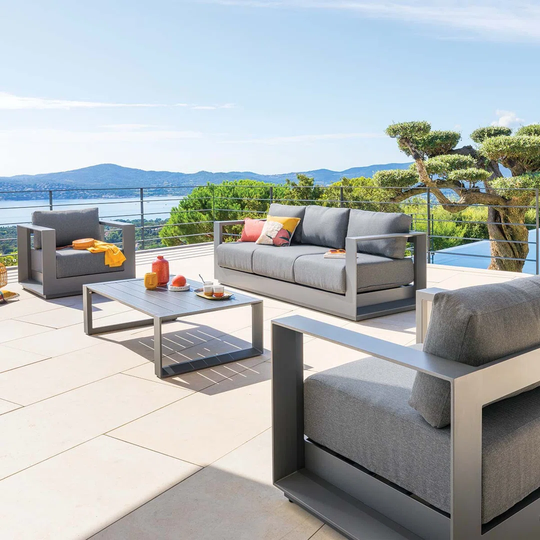 Kober Metal 5 - Person Seating Group with Cushions
