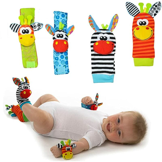 4Pcs Baby Soft Rattle,Cute Soft Baby Socks Toys,Wrist Chew Toy,Baby Socks Toys Wrist Rattle and Foot Finder for Newborn Boy or Girl
